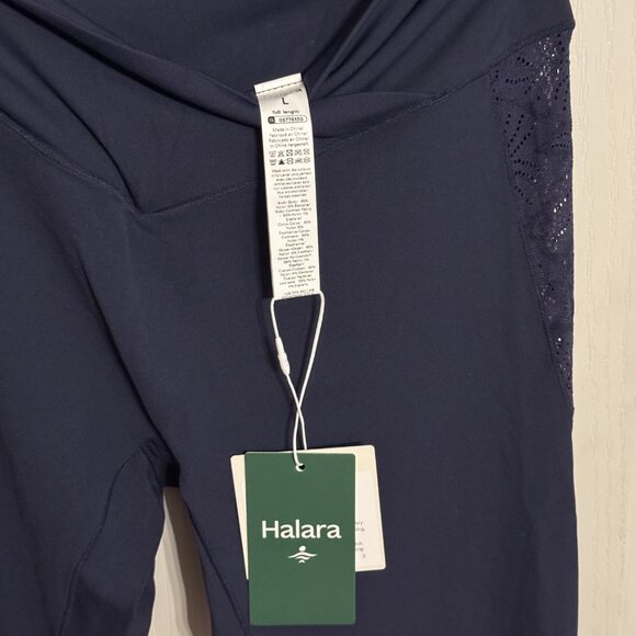 NWT Halara SoftlyZero Crossover Contrast Lace Pocket Leggings - Size Large - Picture 3 of 5